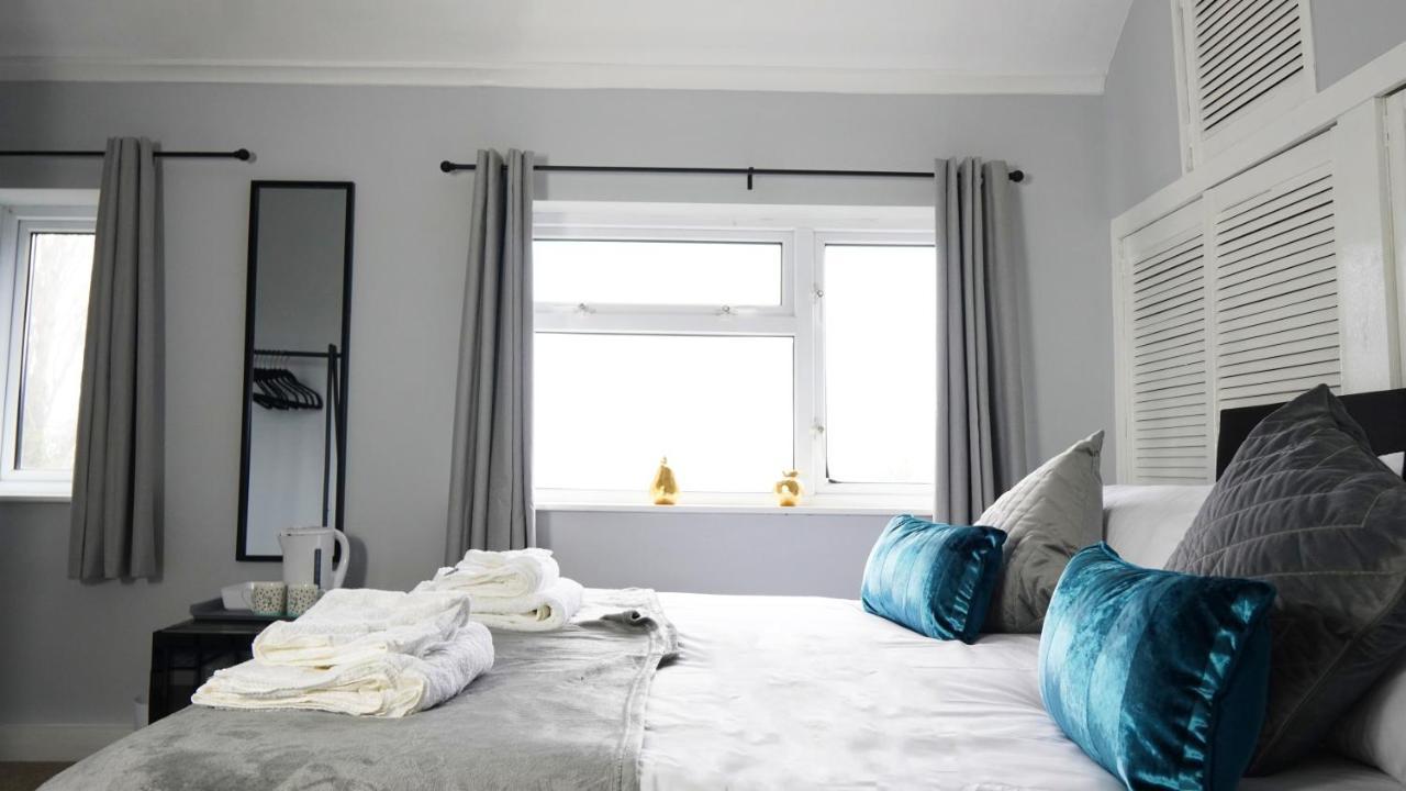Portobello House - Four Bedroom House Perfect For Contractors - Sleeps 6 - Free Parking วุลฟ์เวอร์แฮมป์ตัน ภายนอก รูปภาพ