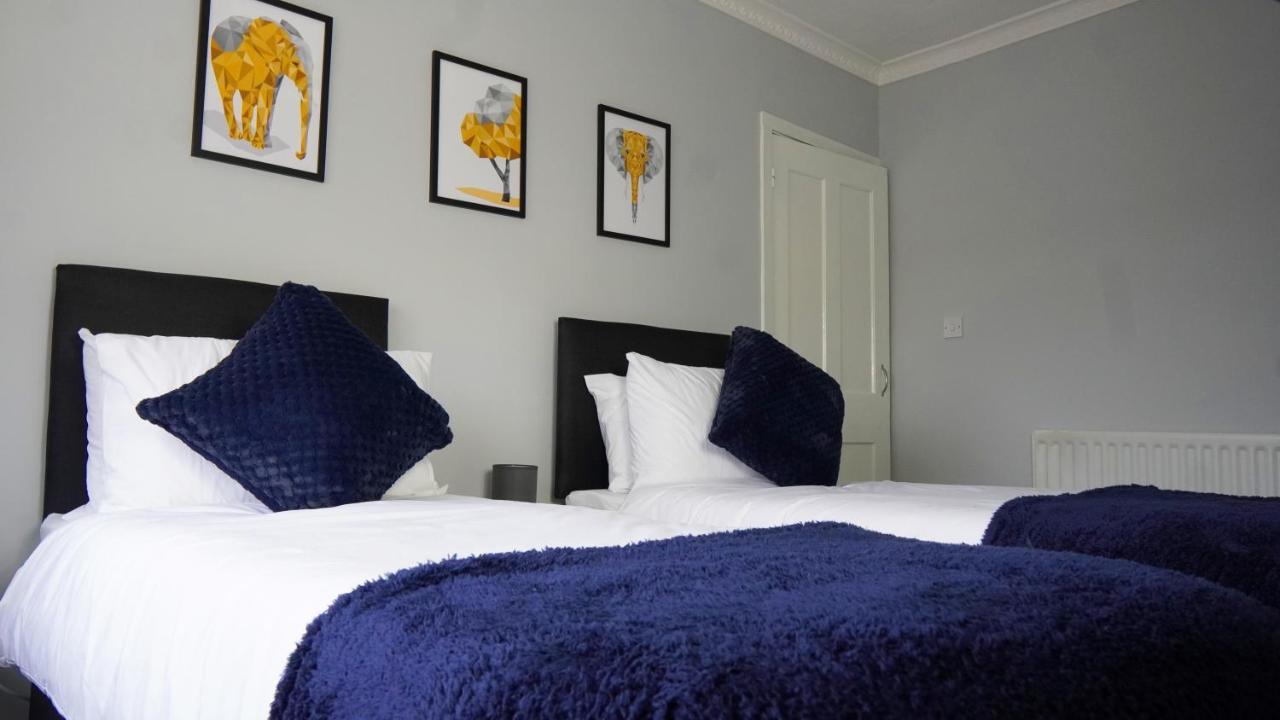 Portobello House - Four Bedroom House Perfect For Contractors - Sleeps 6 - Free Parking วุลฟ์เวอร์แฮมป์ตัน ภายนอก รูปภาพ