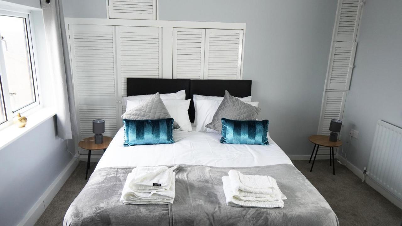 Portobello House - Four Bedroom House Perfect For Contractors - Sleeps 6 - Free Parking วุลฟ์เวอร์แฮมป์ตัน ภายนอก รูปภาพ